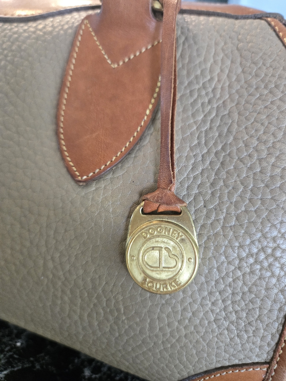 Vintage Dooney & Bourke AWL Satchel – Made in USA Era - Picture 6 of 11